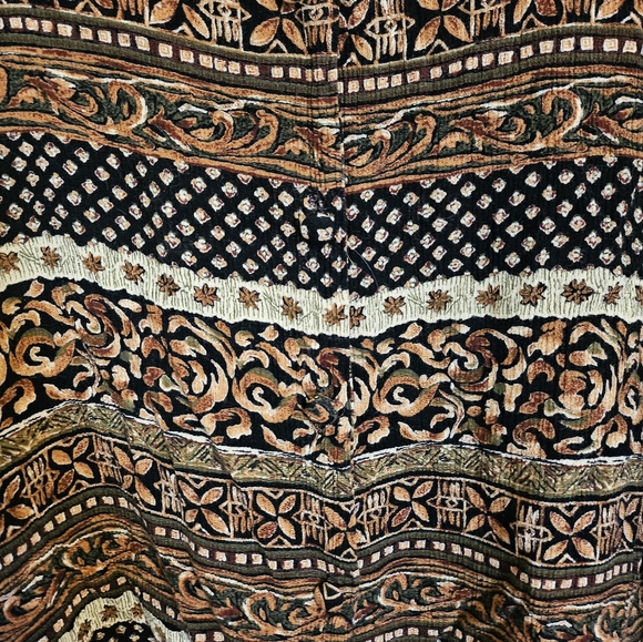 Funky Vintage Button-Up - Picture 2 of 3